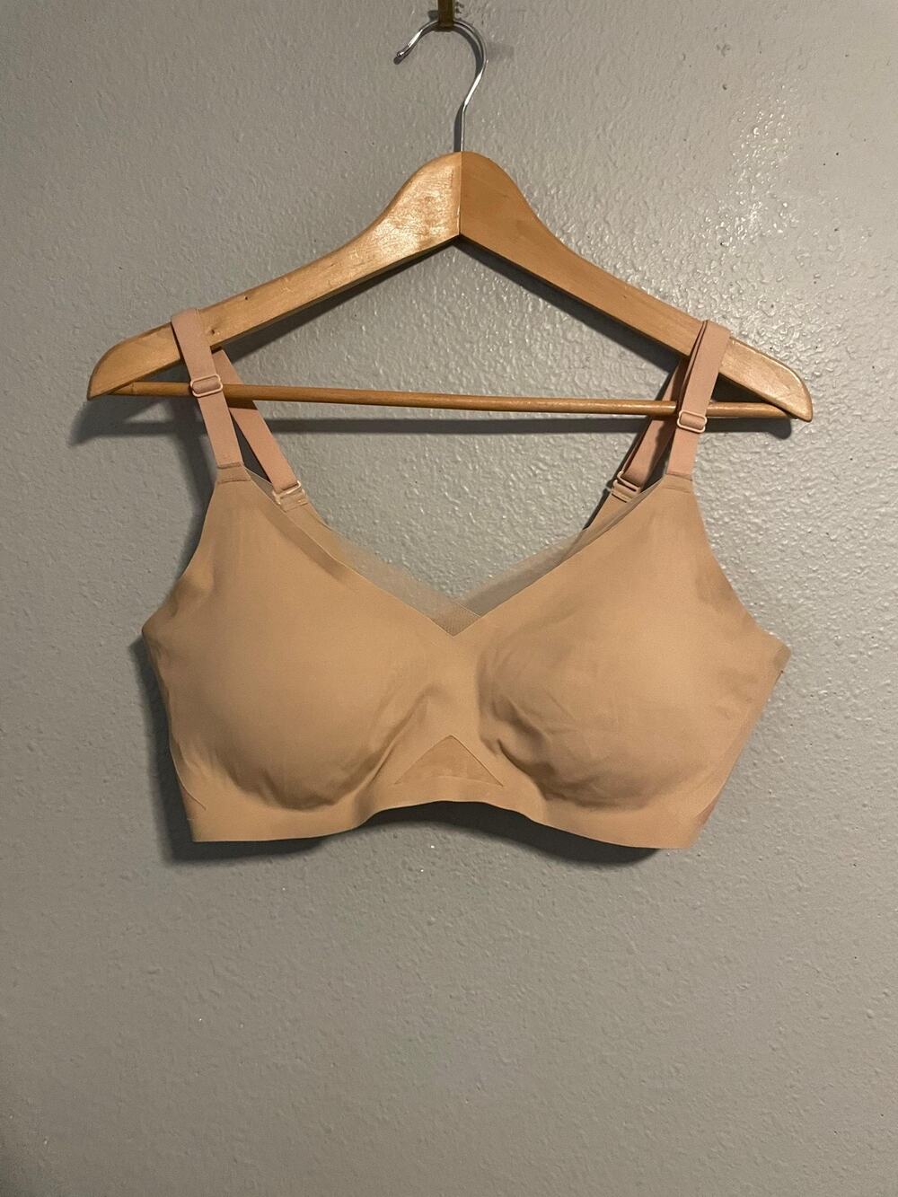 Honeylove Bra Large Beige Wireless T-Shirt Microfiber Seamless Lined Neutral